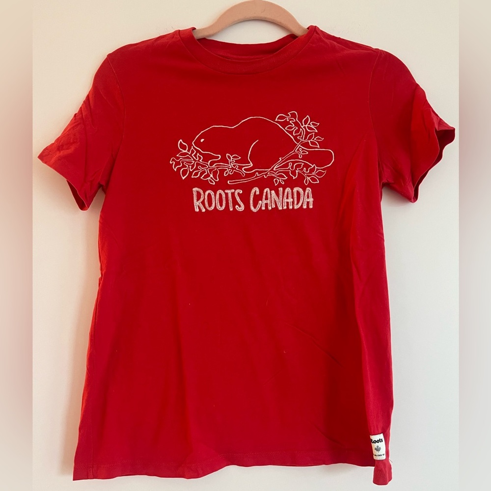 ROOTS TEE